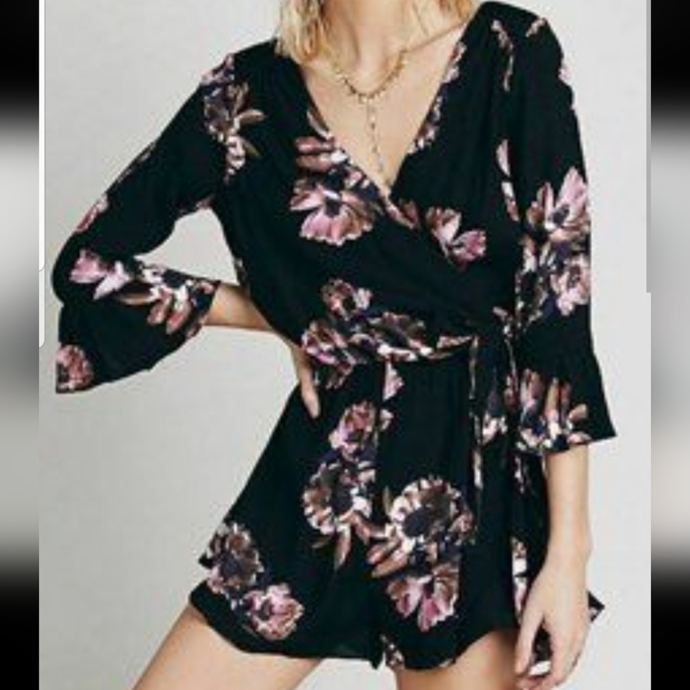 Free People Black Pink Floral Combo All The Right Ruffles Faux Wrap Romper Small